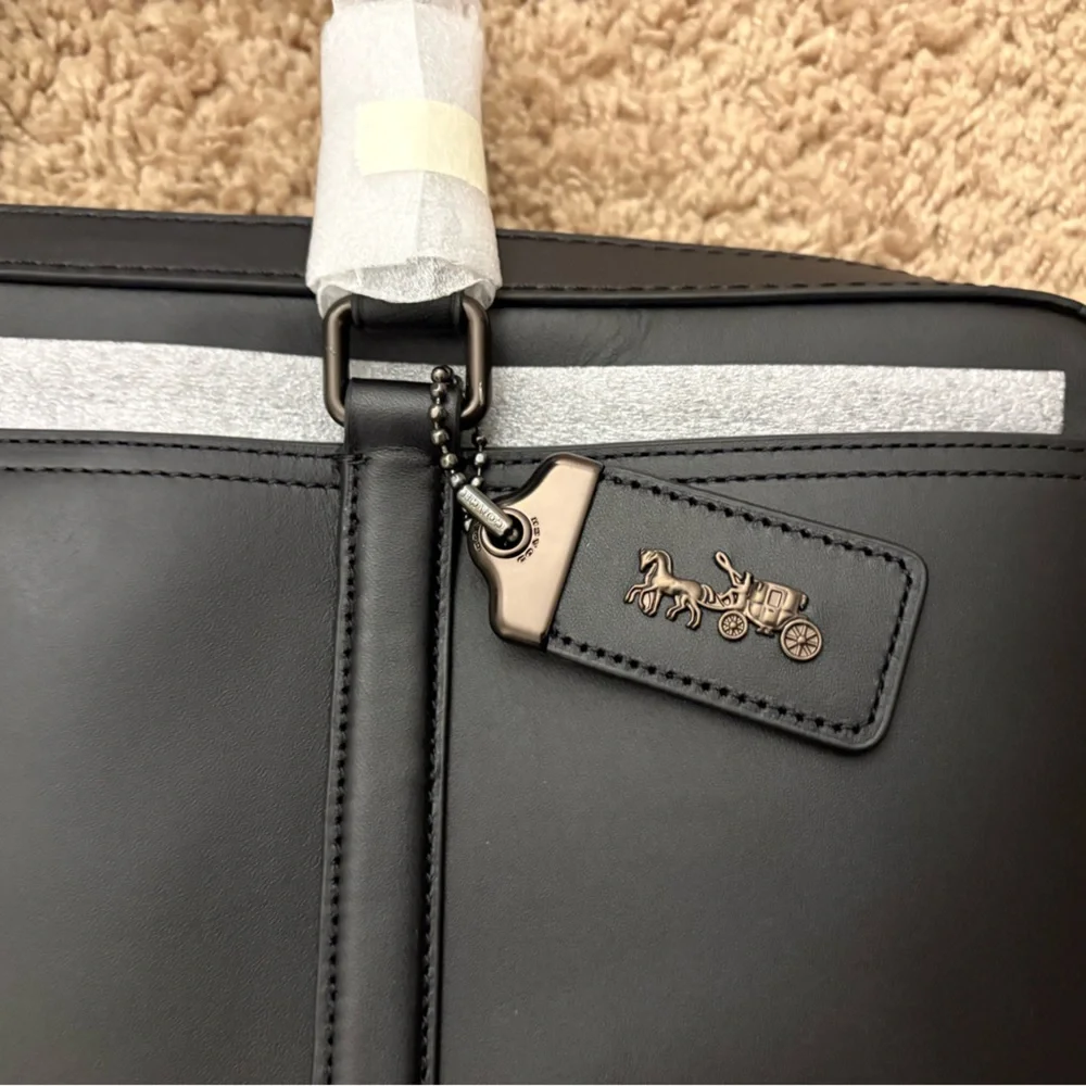 Black unisex laptop bag/briefcase - Picture 2 of 6